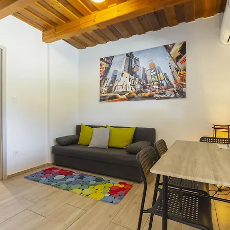 Lena 1 By Interhome Daire